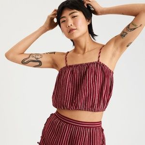 American eagle bubble crop top